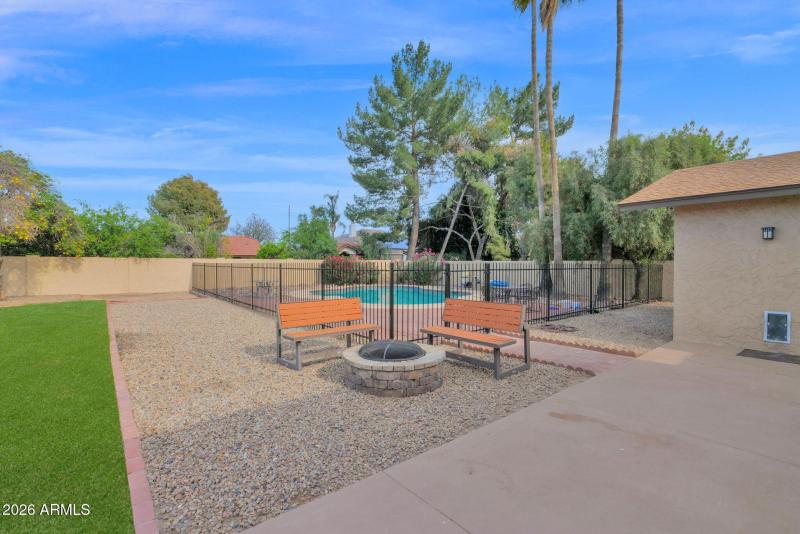 49-web-or-mls-P1615384