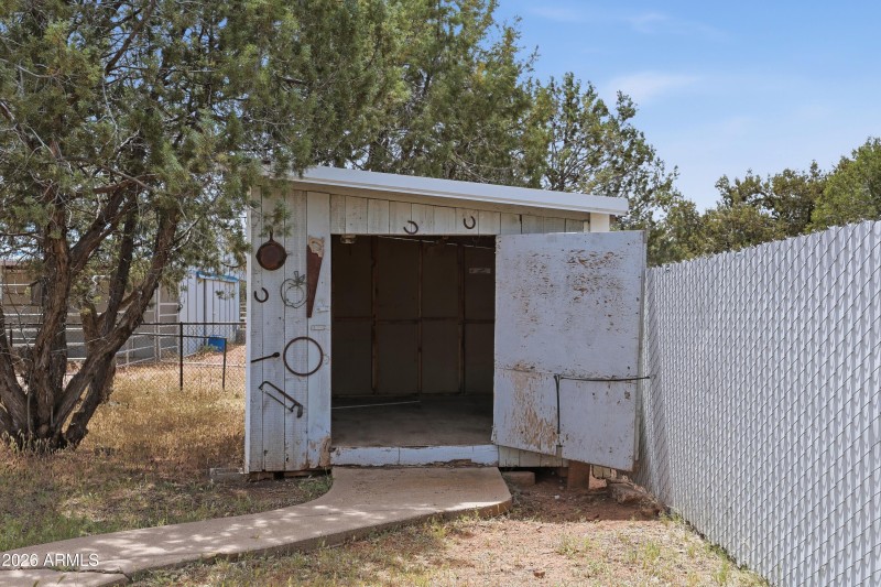 Shed 2