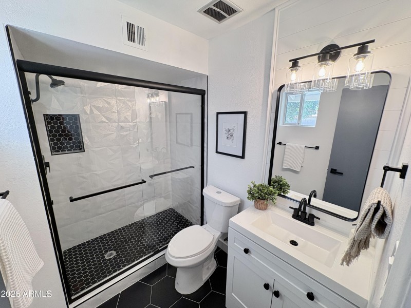 Mstr Bath