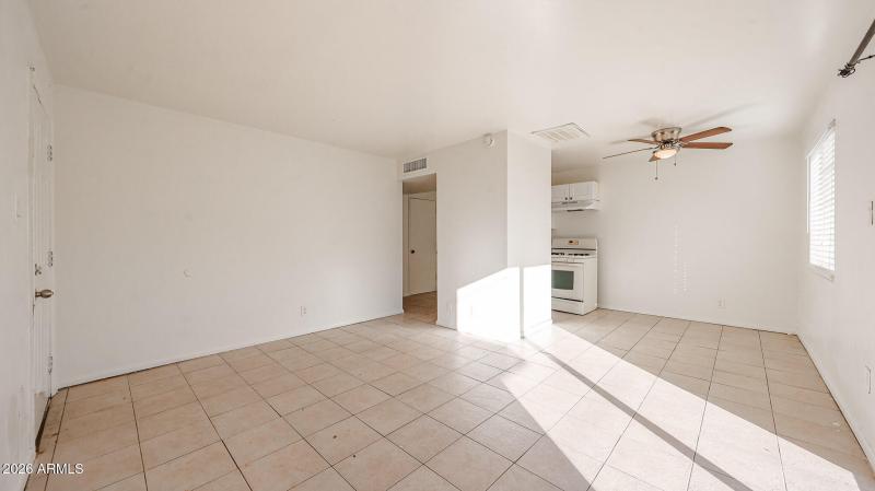 2 bedroom living area