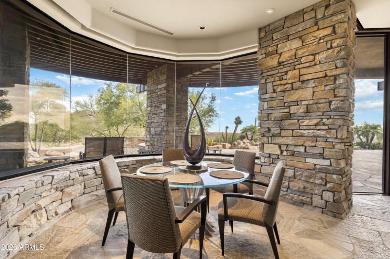 026_Dining Room