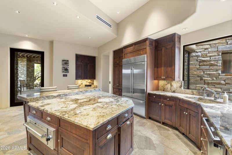 035_Kitchen