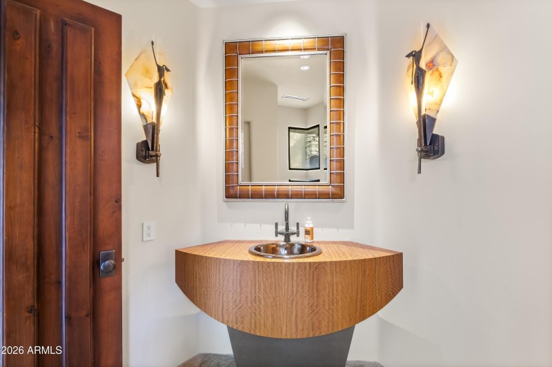 055_Bathroom