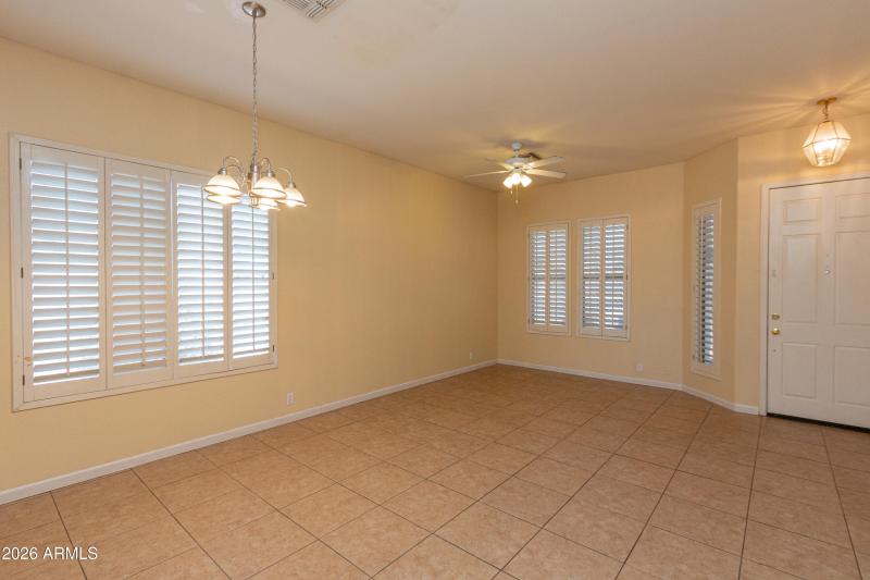 Blaine-3317 W Via Del Sol Dr-3