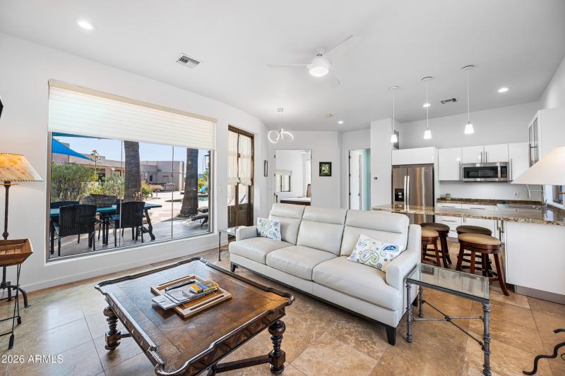 Guest House Family Room