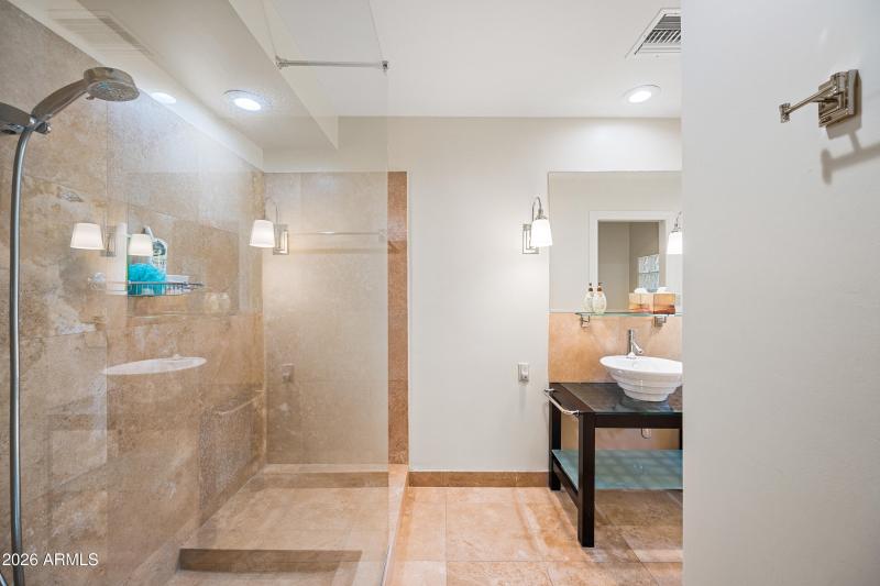 En Suite Bathroom