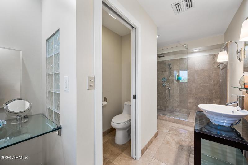 En Suite Bathroom