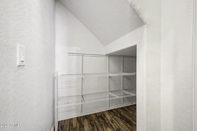Undstairway Storage