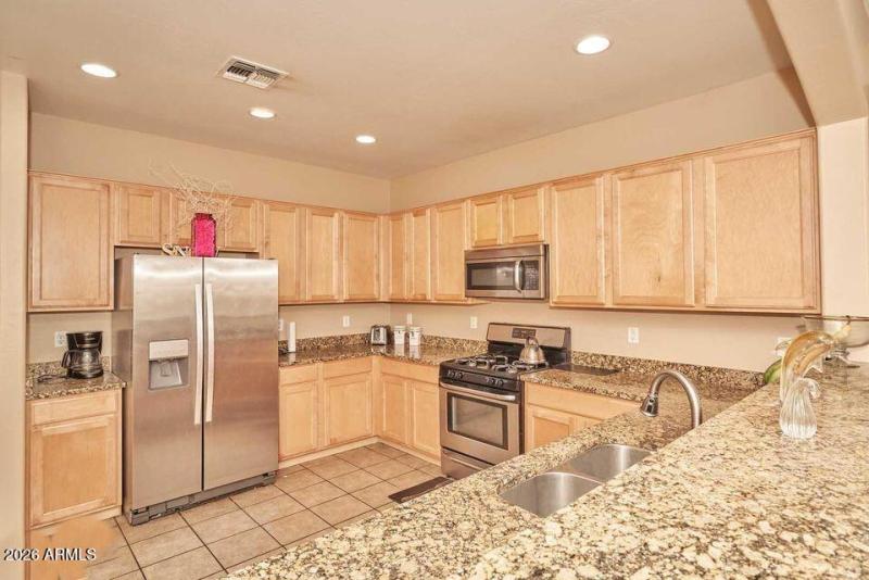 Kitchen2