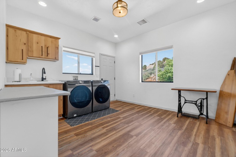 41-web-or-mls-12650-n-sundancer-trl