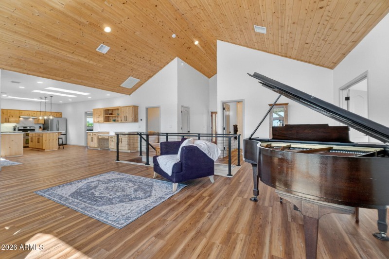 Living room to Kitchen