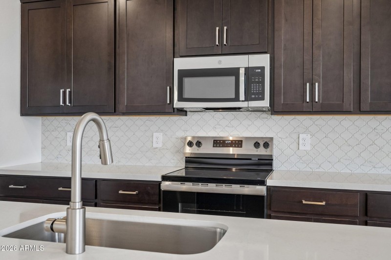 16-web-or-mls-W Camino de Oro-S0605-016