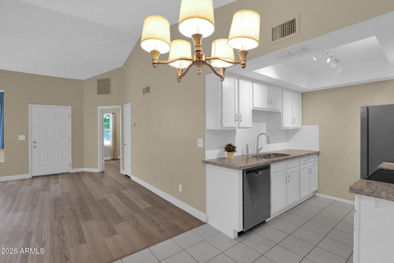 18-web-or-mls-P1647324