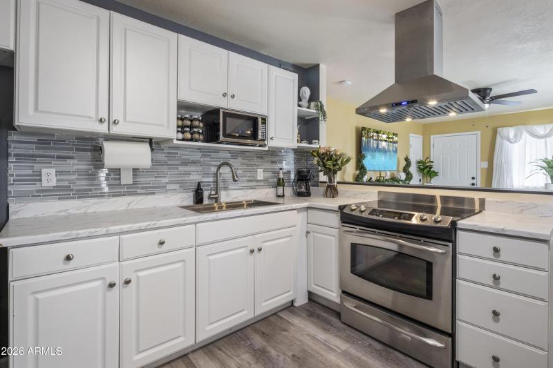 Kitchen 1