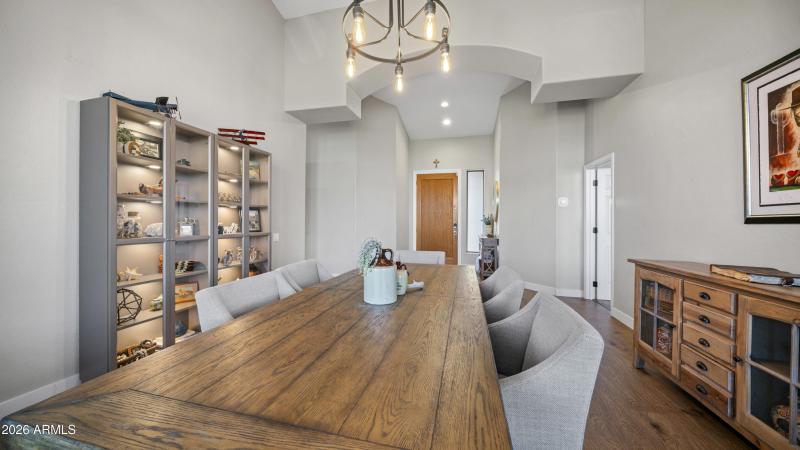 2703 N Adair Cir - 23