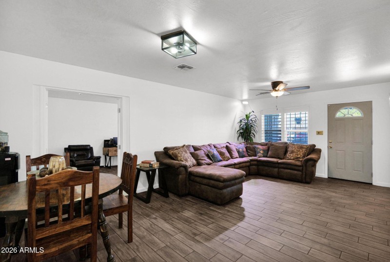 6-web-or-mls-P1647395