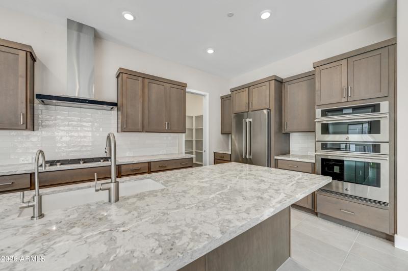 Trilogy_Ridgecrest_Savona_HS_29_kitch3