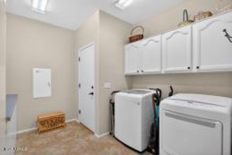 Laundry Rm Kenwood
