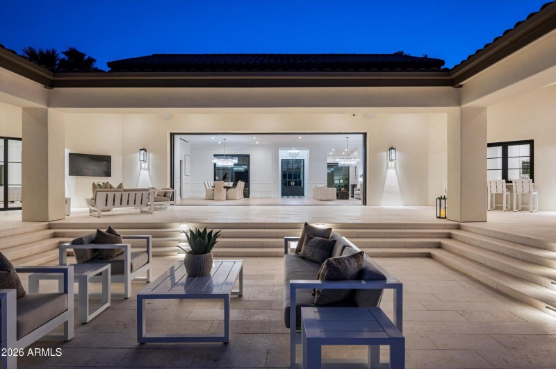 Expansive Outdoor Patio