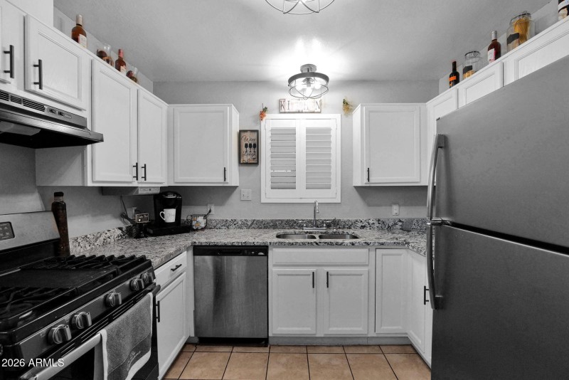 14-web-or-mls-P1647987