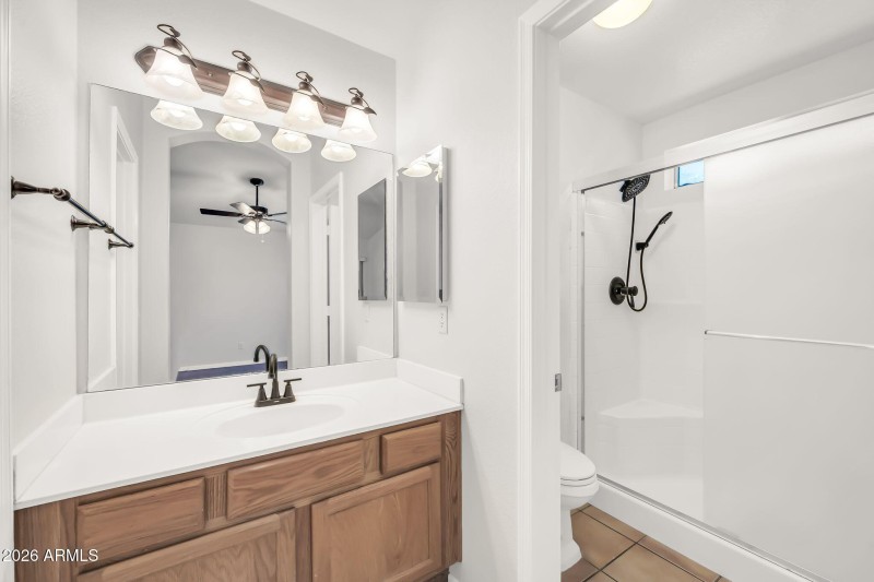 1284 W Kingbird Dr-15