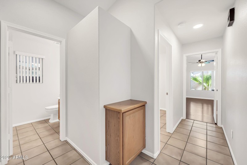 1284 W Kingbird Dr-25