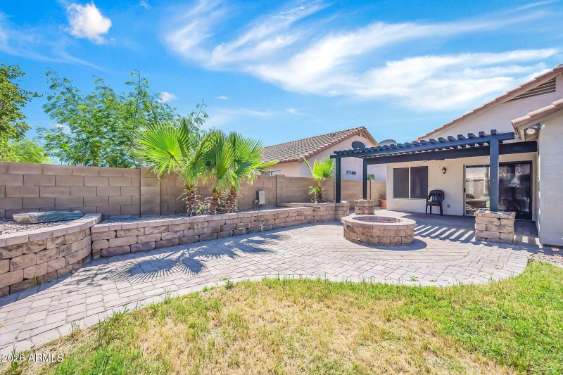 1284 W Kingbird Dr-31