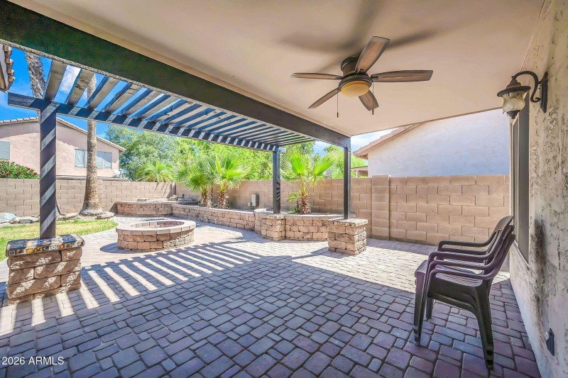 1284 W Kingbird Dr-34