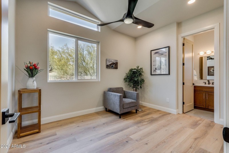 28th Casita Bedroom or Office