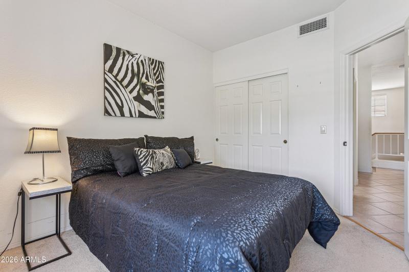 2920558 - 7949 E Joshua Tree Ln - 011