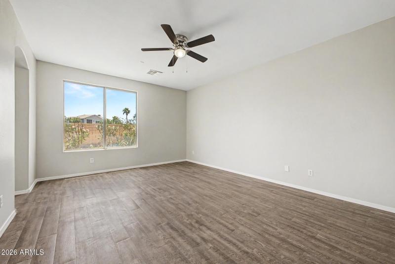 Garnet WAY - Master Bedroom