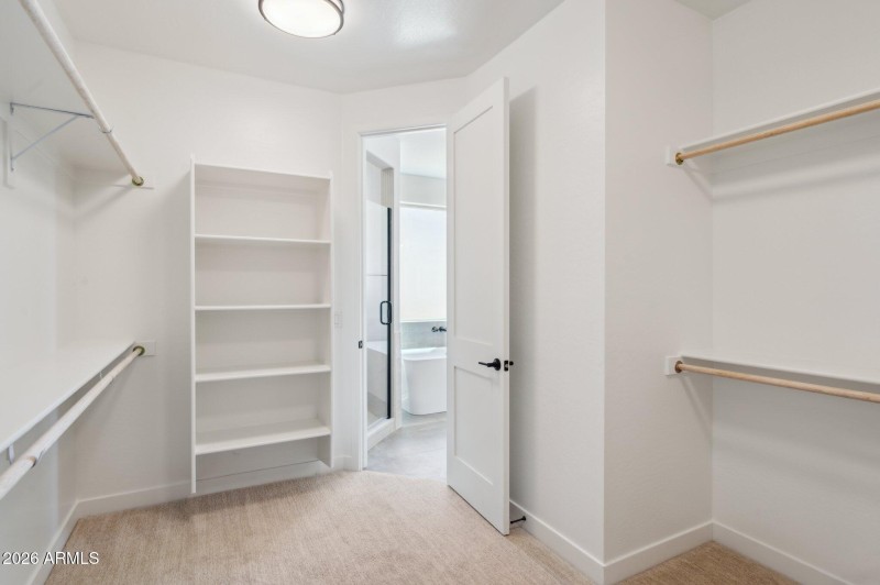 28-web-or-mls-13653-e-aloe-vera-dr - Cop