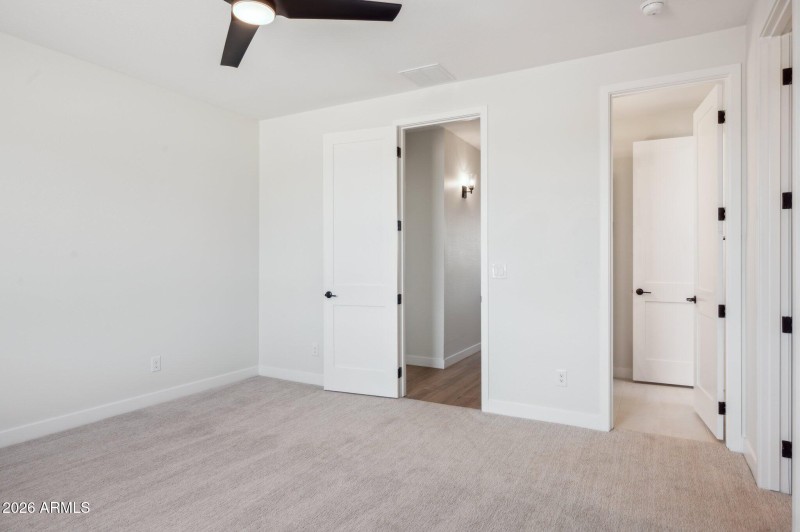 33-web-or-mls-13653-e-aloe-vera-dr - Cop