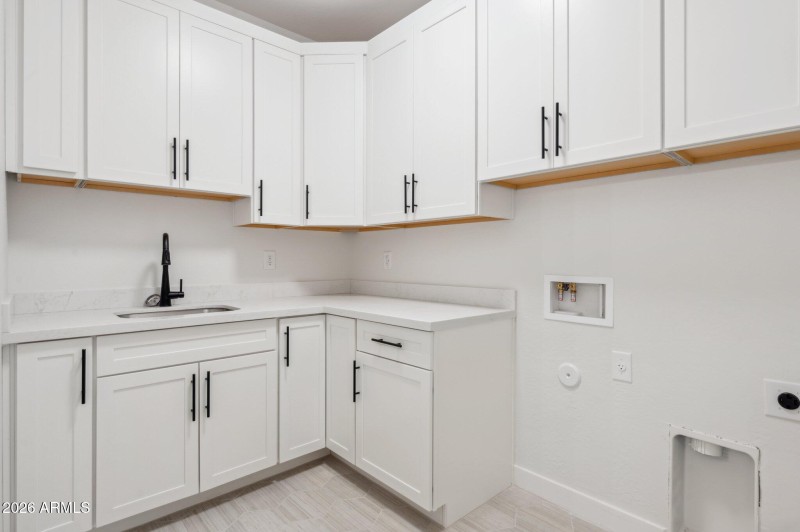39-web-or-mls-13653-e-aloe-vera-dr - Cop
