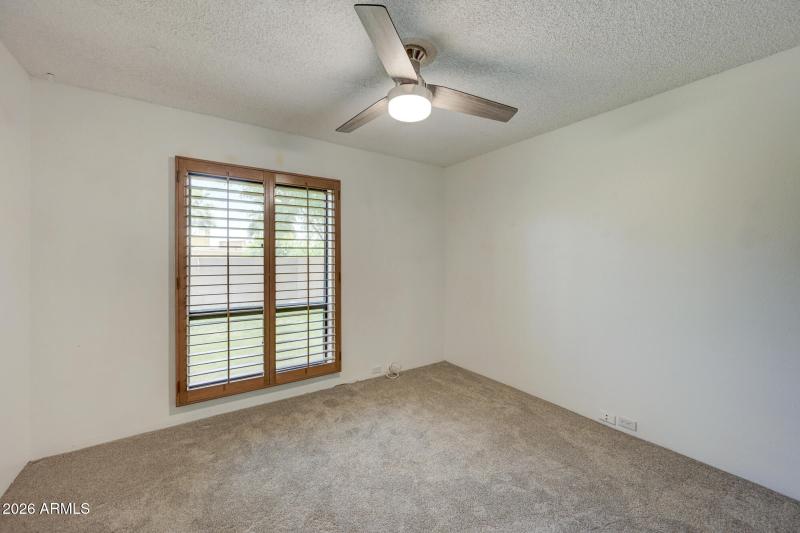 1001 E Becker Ln-35