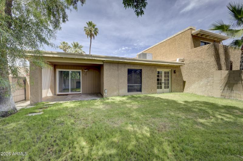 1001 E Becker Ln-43