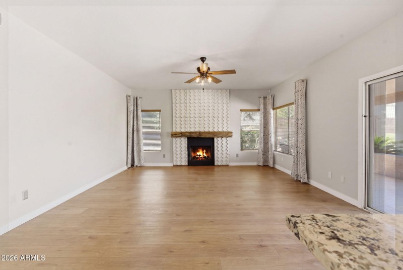 Living room with Fireplace