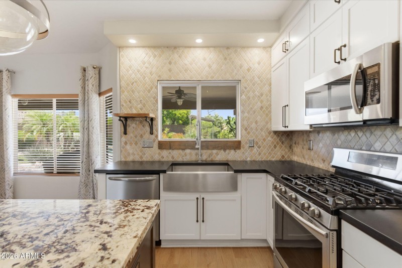 Farmhouse sink and gas range