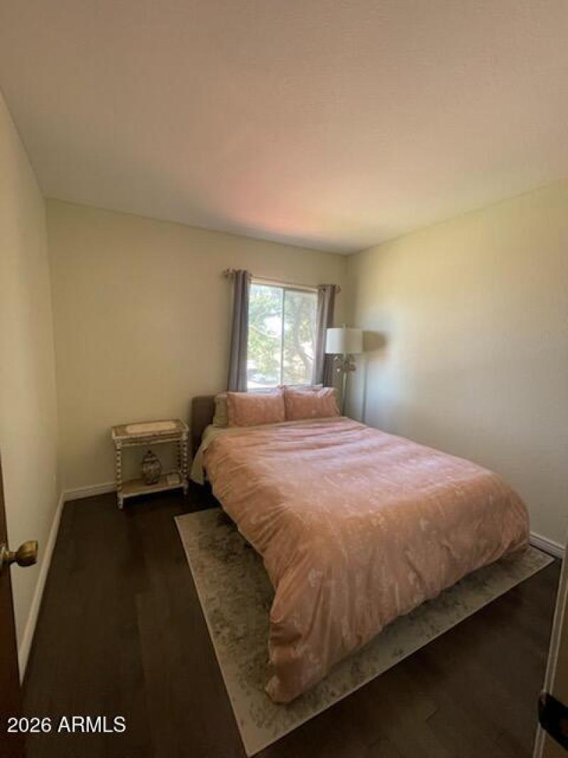 BEDROOM 2 (1)