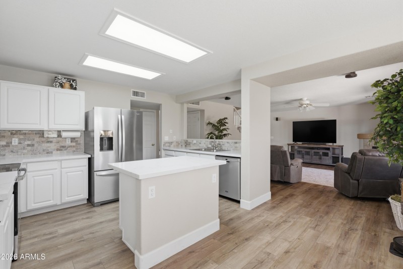 New quartz countertops!