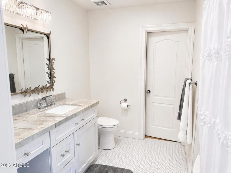 en suite bath