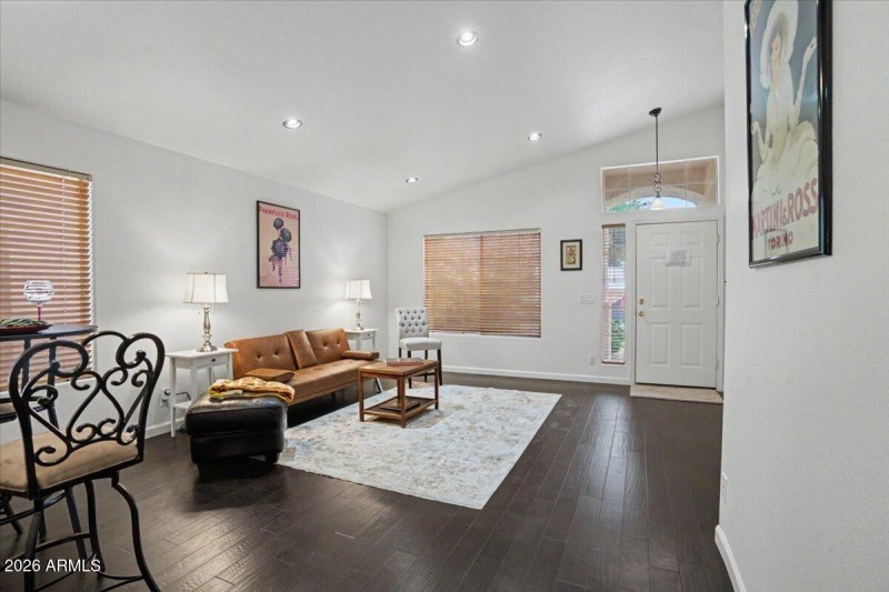 05-Living Room