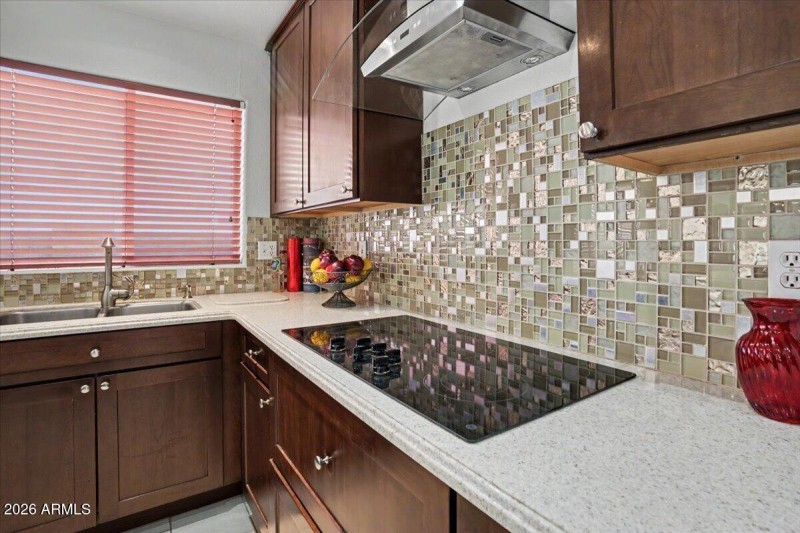 10-Kitchen