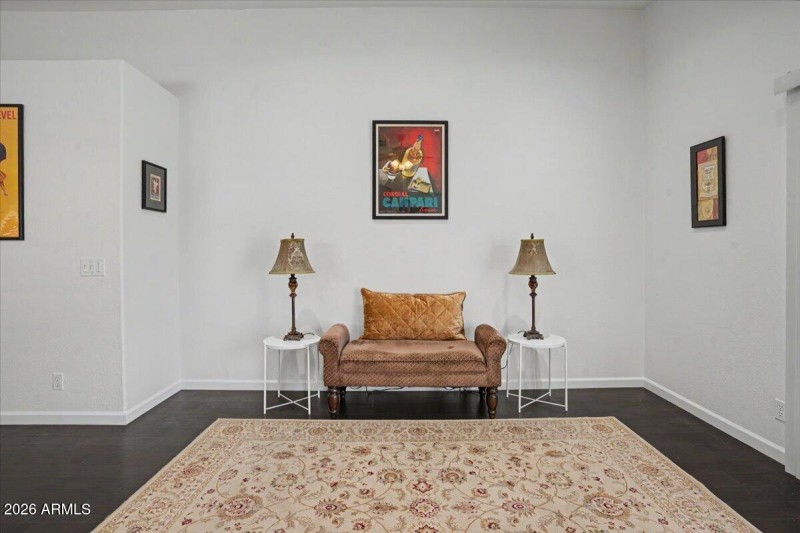 17-Family Room