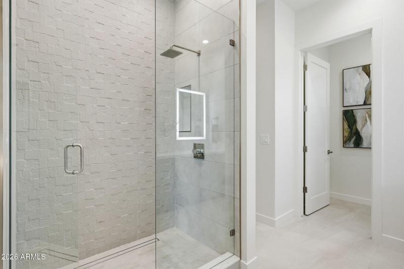 026_Primary Ensuite