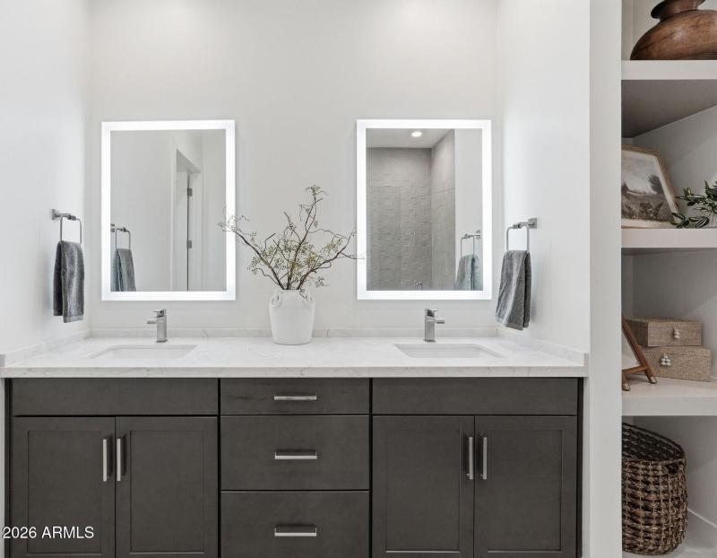 027_Primary Ensuite