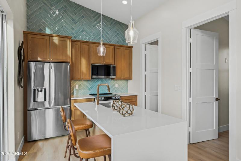 1115 S Montezuma Ave-18