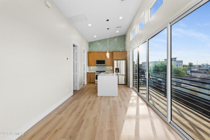 1115 S Montezuma Ave-28
