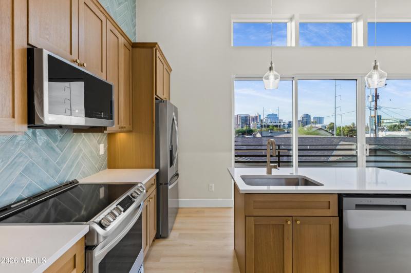1115 S Montezuma Ave-38