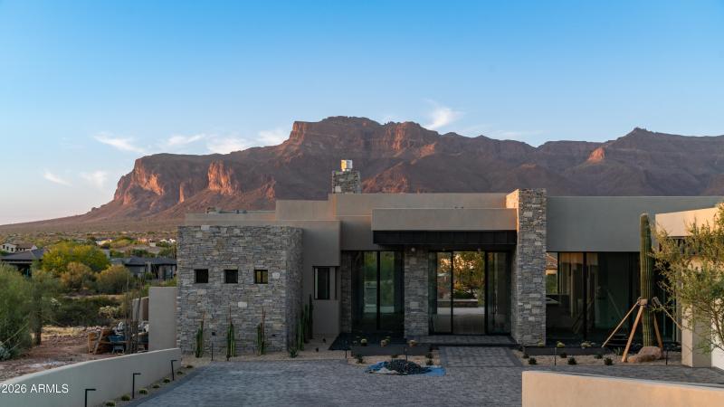 6642 E Old Camp Rd-12